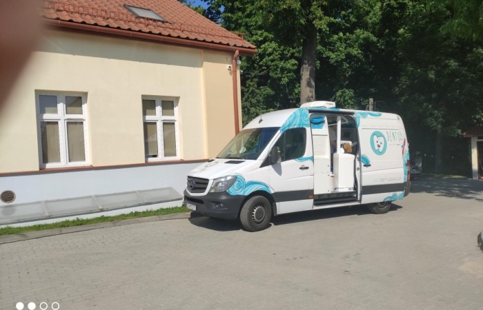 Wizyta Dentobusu w Przedszkolu w Trzcianie