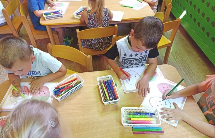 „Wakacyjna Kuchnia” w grupie Smerfy