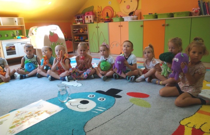 „Wakacyjna Kuchnia” w grupie Smerfy