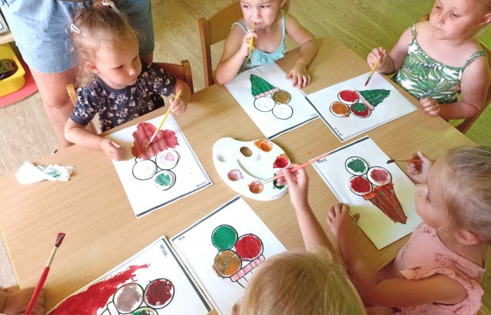 „Wakacyjna Kuchnia” w grupie Smerfy