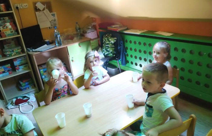 „Wakacyjna Kuchnia” w grupie Smerfy