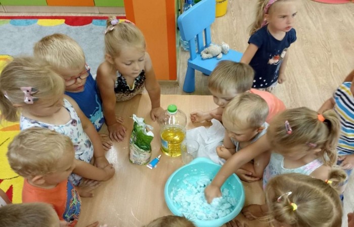 Mały naukowiec, Kino współczesne, Kino dawniej