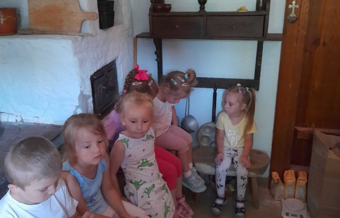 Wizyta w Regionalnym Domu Tradycji Ludowej w Trzcianie