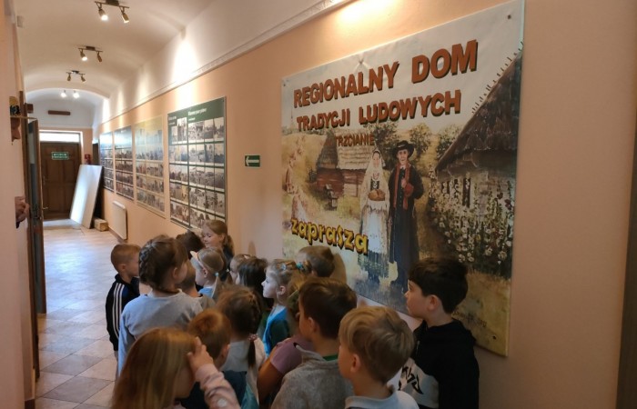 Wizyta w Regionalnym Domu Tradycji Ludowej w Trzcianie