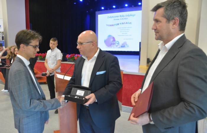 Zakończenia roku szkolnego 2021/21 - roku w cieniu pandemii i wojny w Ukrainie