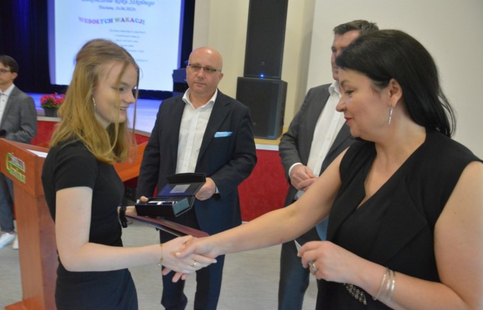 Zakończenia roku szkolnego 2021/21 - roku w cieniu pandemii i wojny w Ukrainie