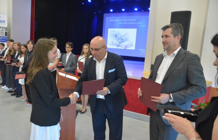 Zakończenia roku szkolnego 2021/21 - roku w cieniu pandemii i wojny w Ukrainie