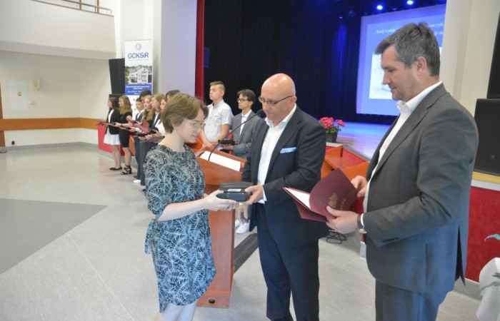 Zakończenia roku szkolnego 2021/21 - roku w cieniu pandemii i wojny w Ukrainie