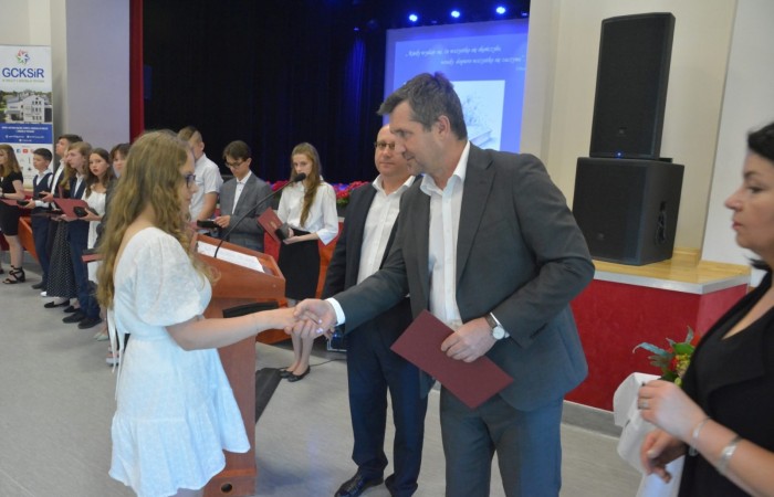 Zakończenia roku szkolnego 2021/21 - roku w cieniu pandemii i wojny w Ukrainie