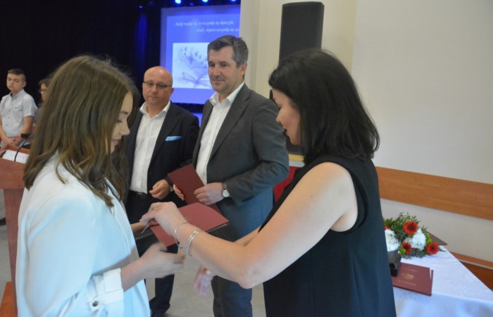 Zakończenia roku szkolnego 2021/21 - roku w cieniu pandemii i wojny w Ukrainie