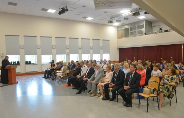 Zakończenia roku szkolnego 2021/21 - roku w cieniu pandemii i wojny w Ukrainie